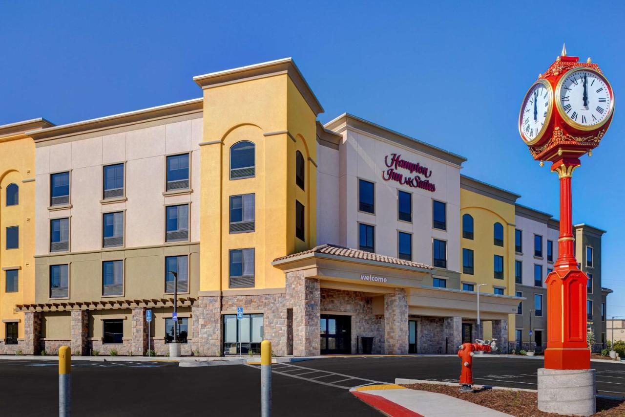 Hampton Inn & Suites Marina Esterno foto
