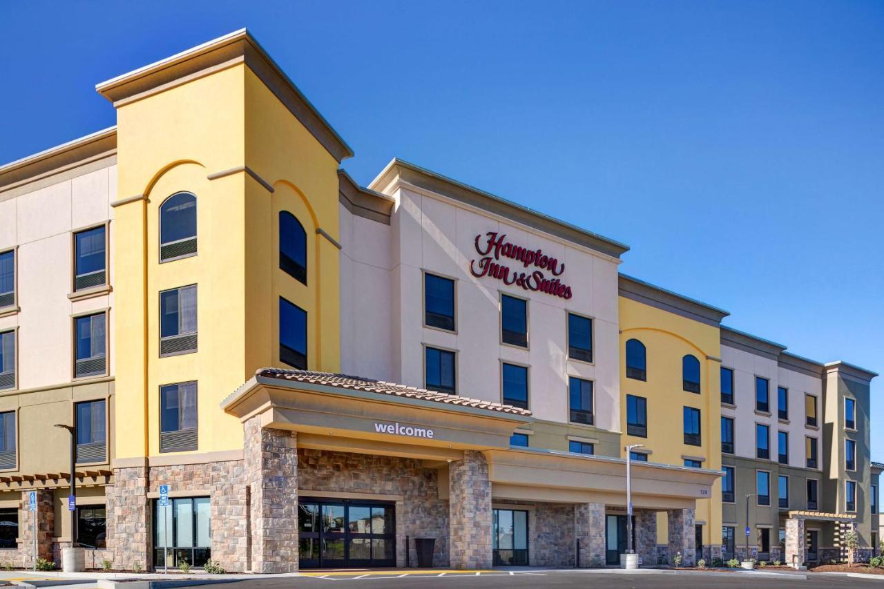 Hampton Inn & Suites Marina Esterno foto