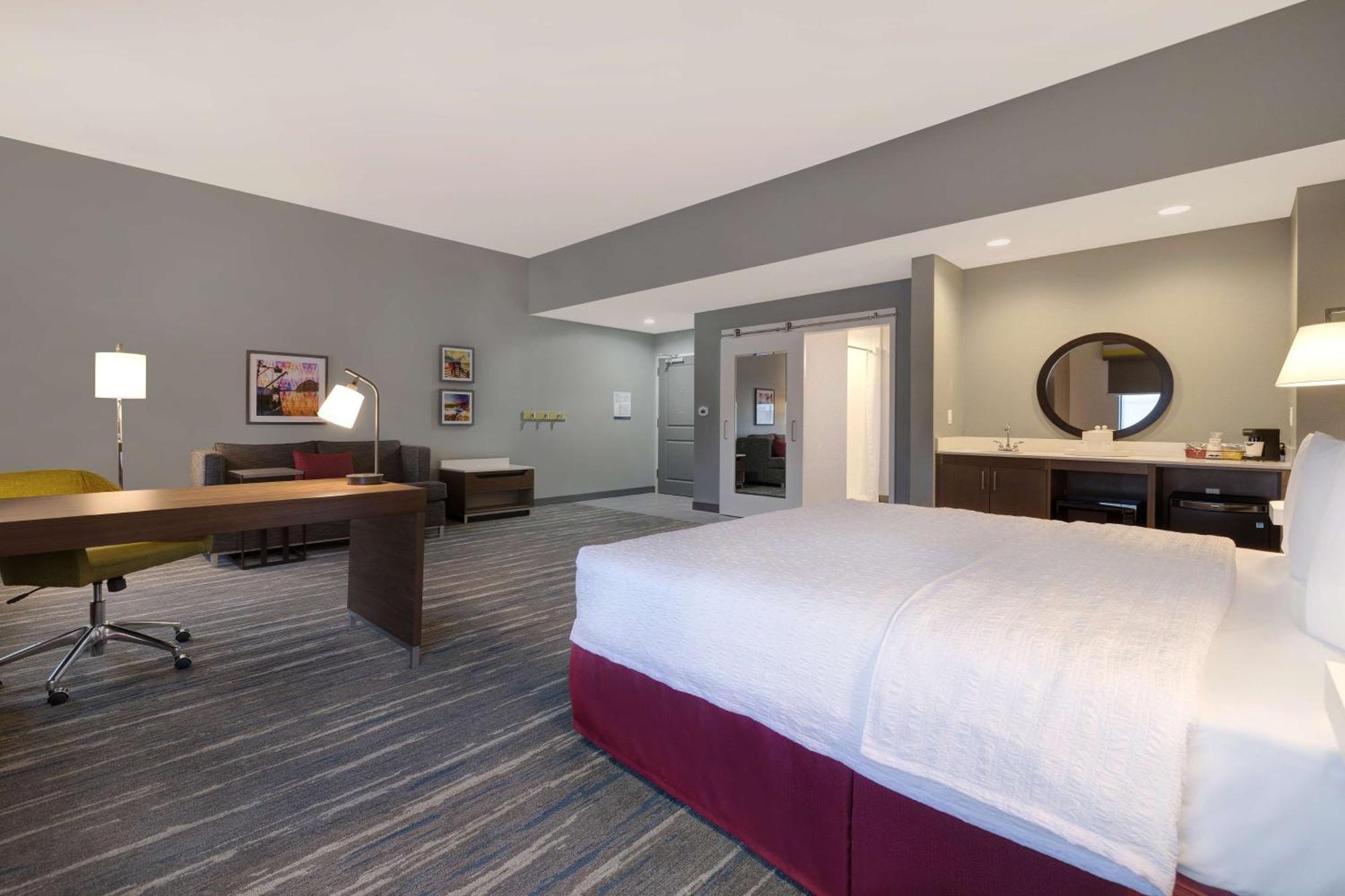 Hampton Inn & Suites Marina Esterno foto