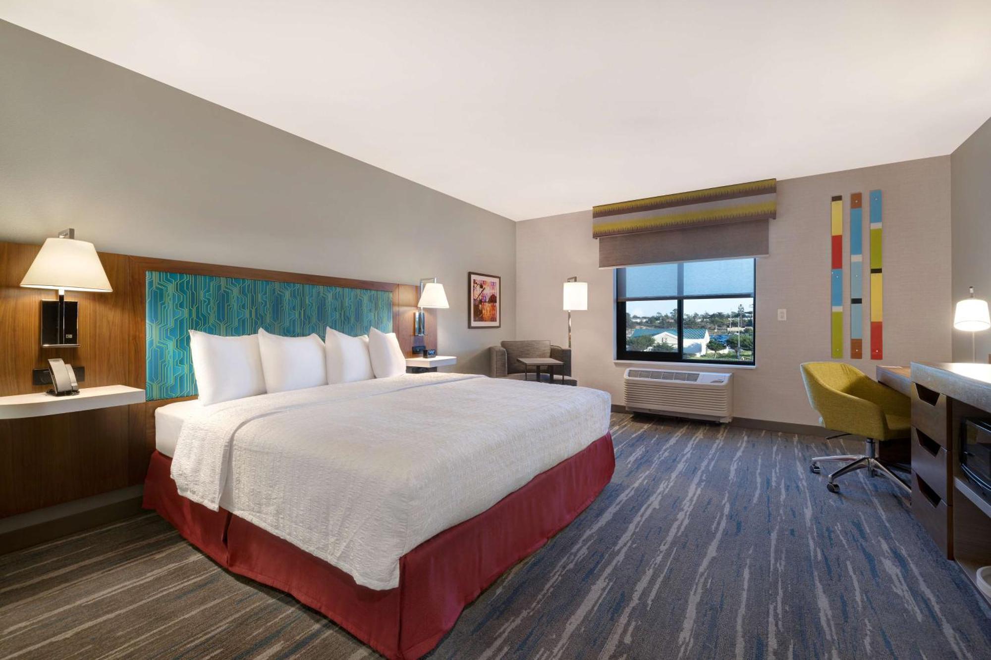Hampton Inn & Suites Marina Esterno foto