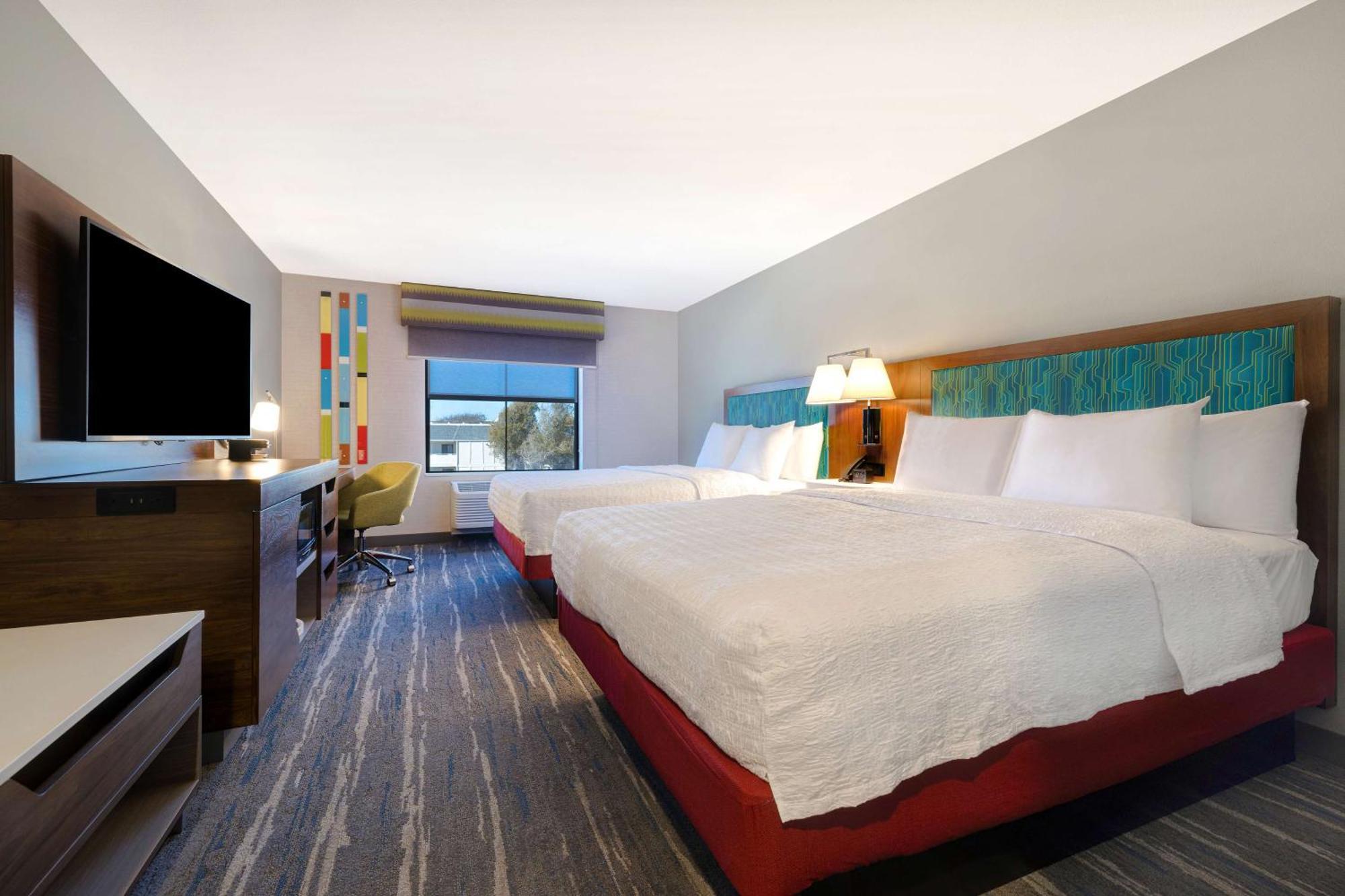 Hampton Inn & Suites Marina Esterno foto