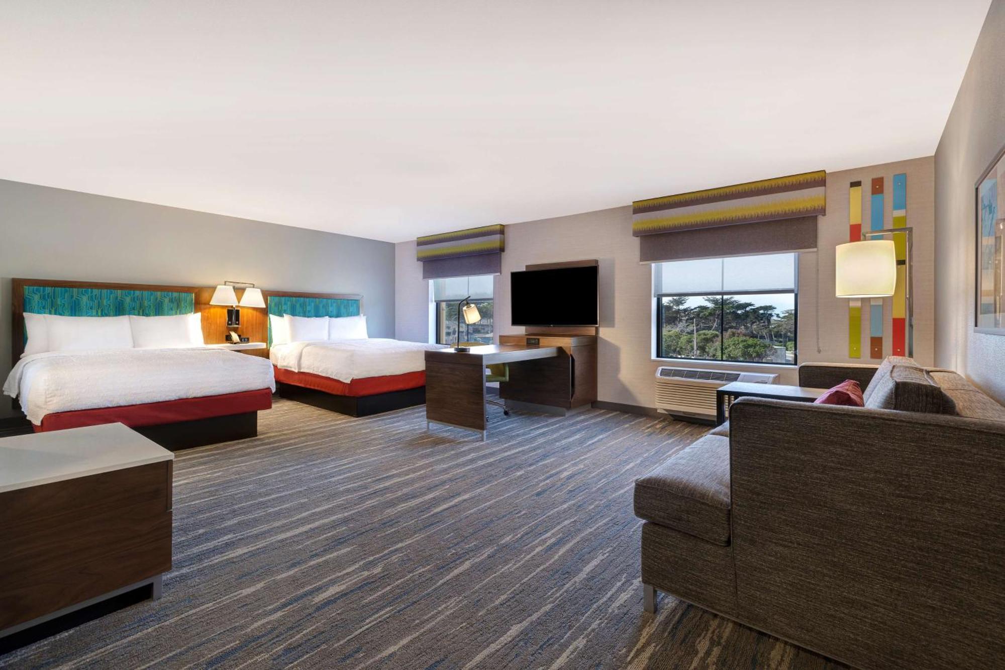 Hampton Inn & Suites Marina Esterno foto