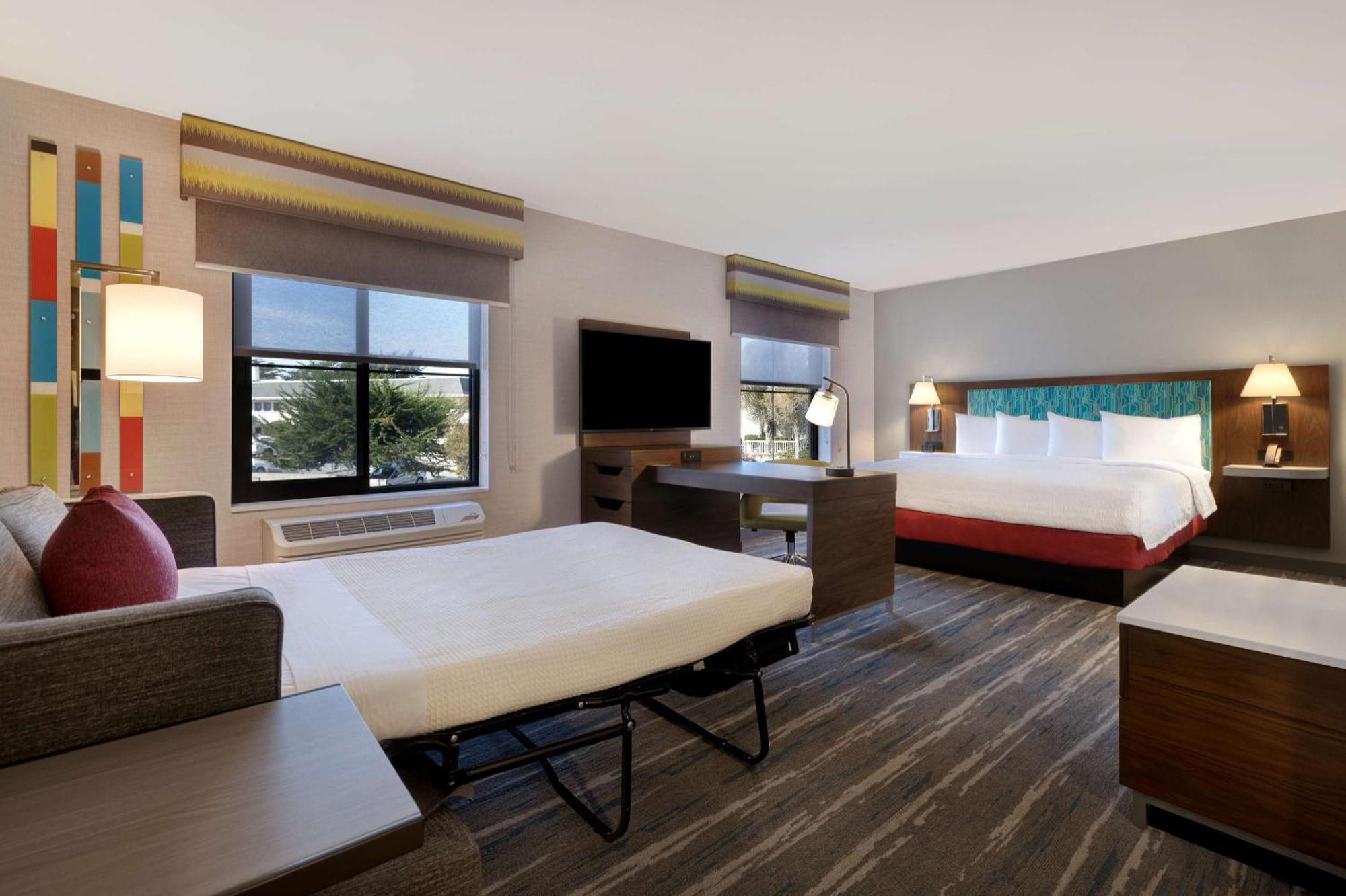 Hampton Inn & Suites Marina Esterno foto