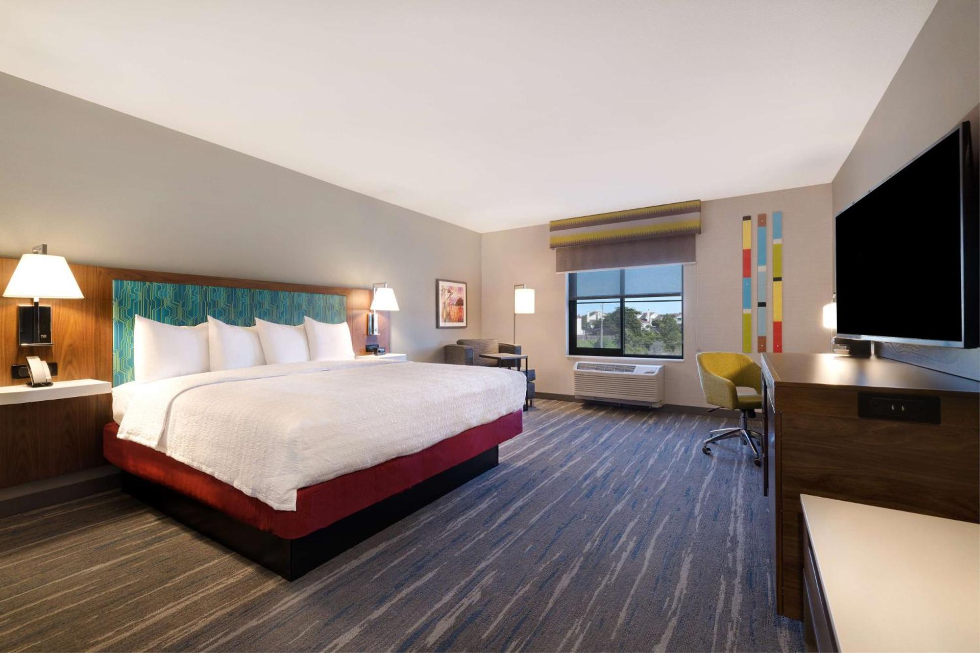 Hampton Inn & Suites Marina Esterno foto