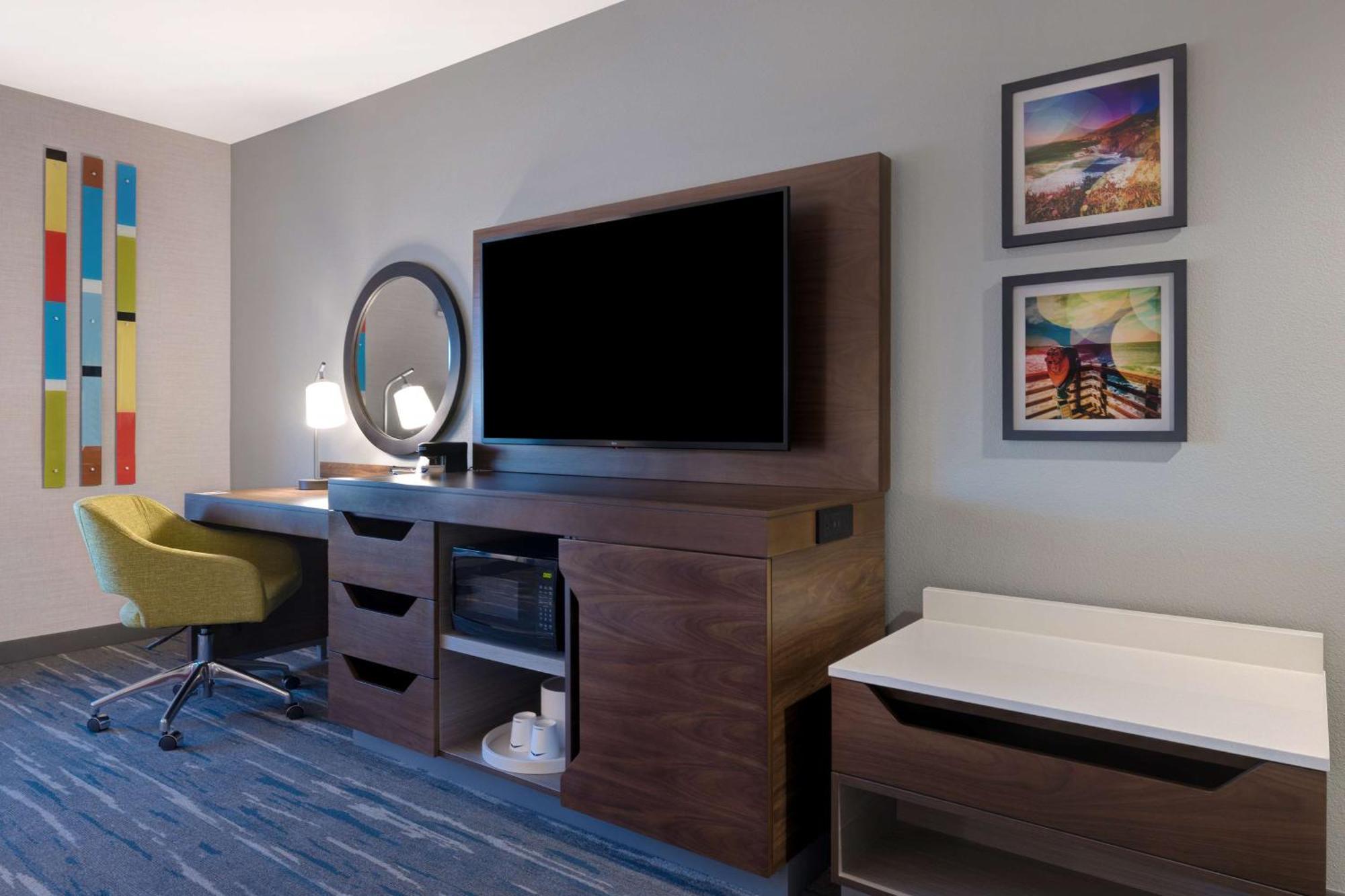Hampton Inn & Suites Marina Esterno foto